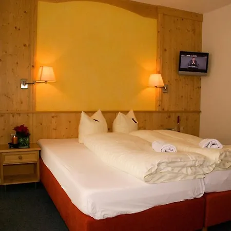 Burkert Hotel 3*