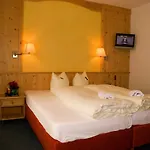 Burkert Hotel 3*