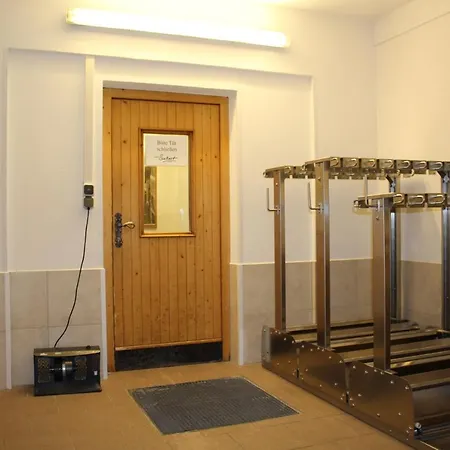 Burkert Hotel 3*